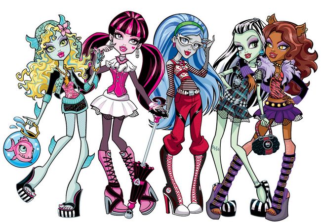 Tous les Monster High ensemble