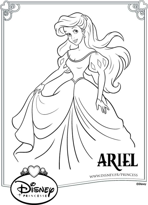 Ariel a une jolie robe pour danser